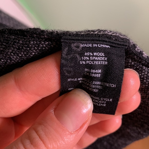 Theory Wool Cardigan - Picture 4 of 6